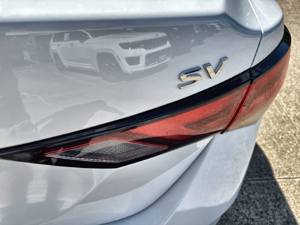 Used 2022 Nissan Sentra SV FWD image 14