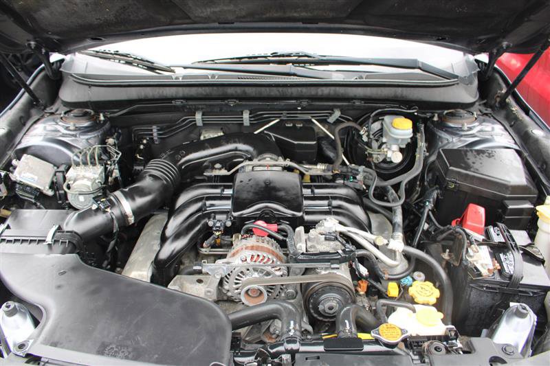 Used 2015 Subaru Outback 3.6R Limited image 21