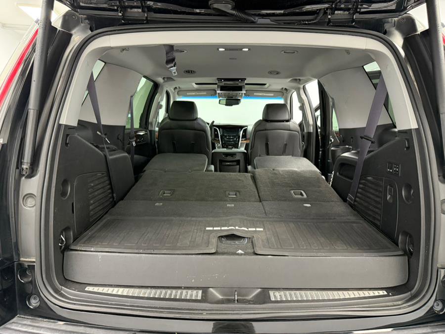 Used 2015 Cadillac Escalade Premium image 55