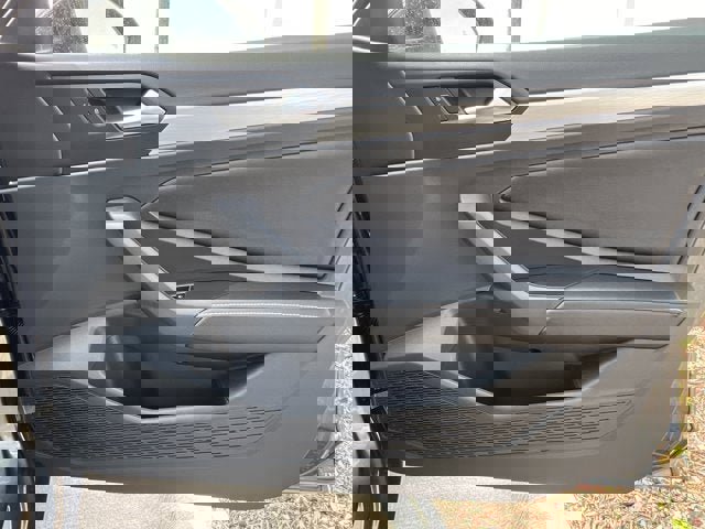 New 2025 Volkswagen Jetta Sport image 25