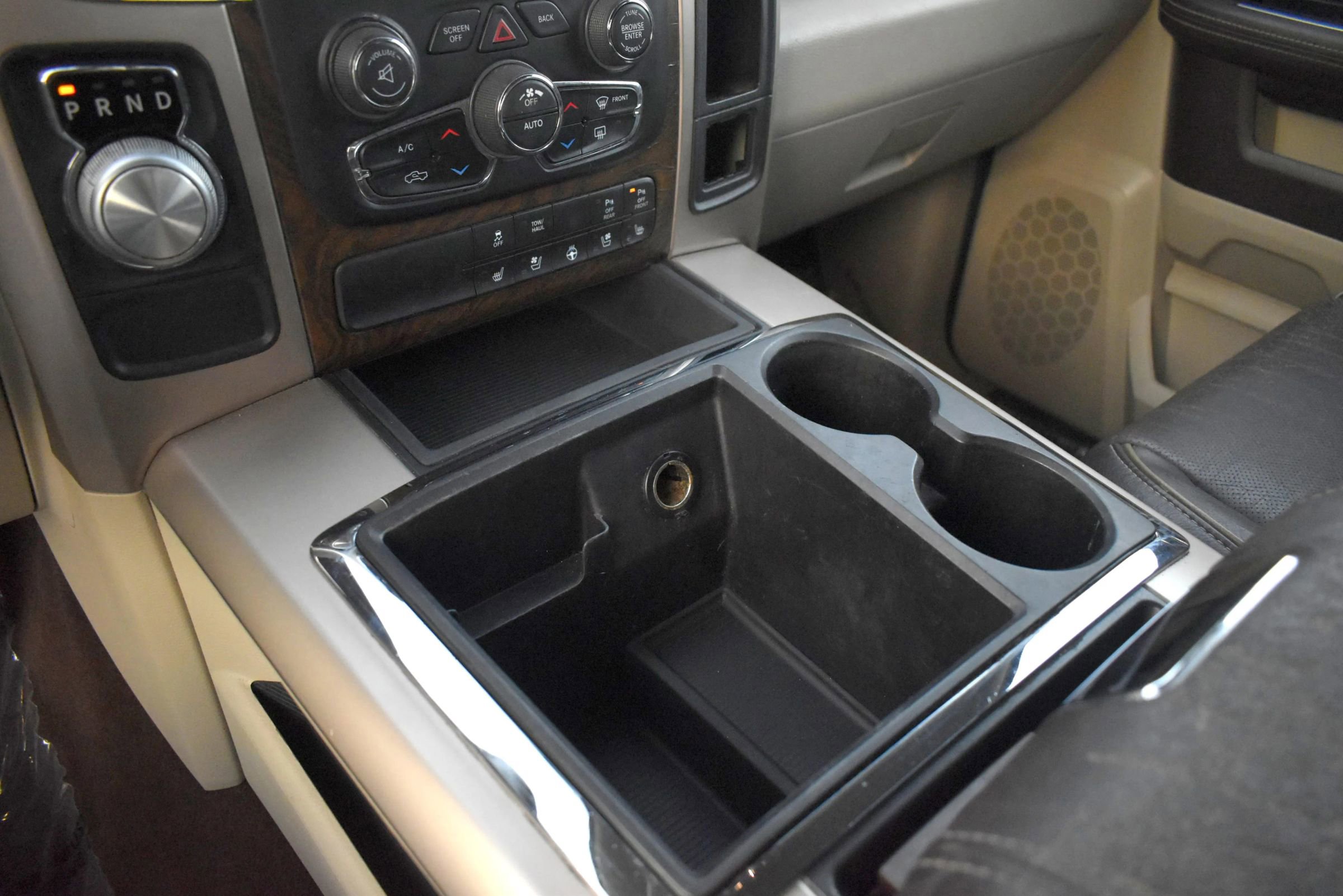 Used 2015 RAM 1500 Laramie Longhorn w/ Convenience Group image 37