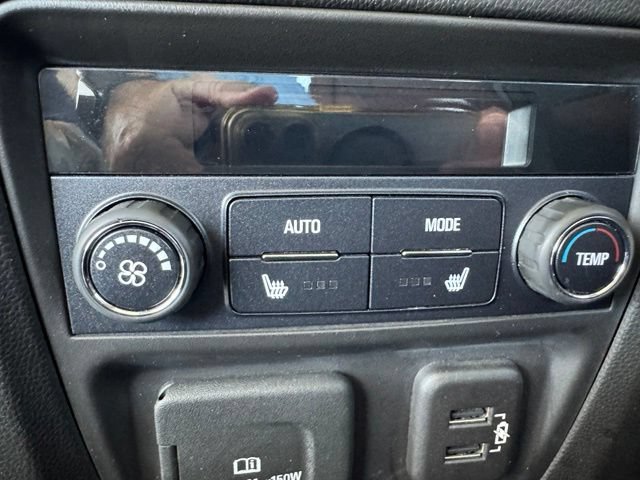 Used 2019 Buick Enclave Avenir w/ Avenir Technology Package FWD image 26