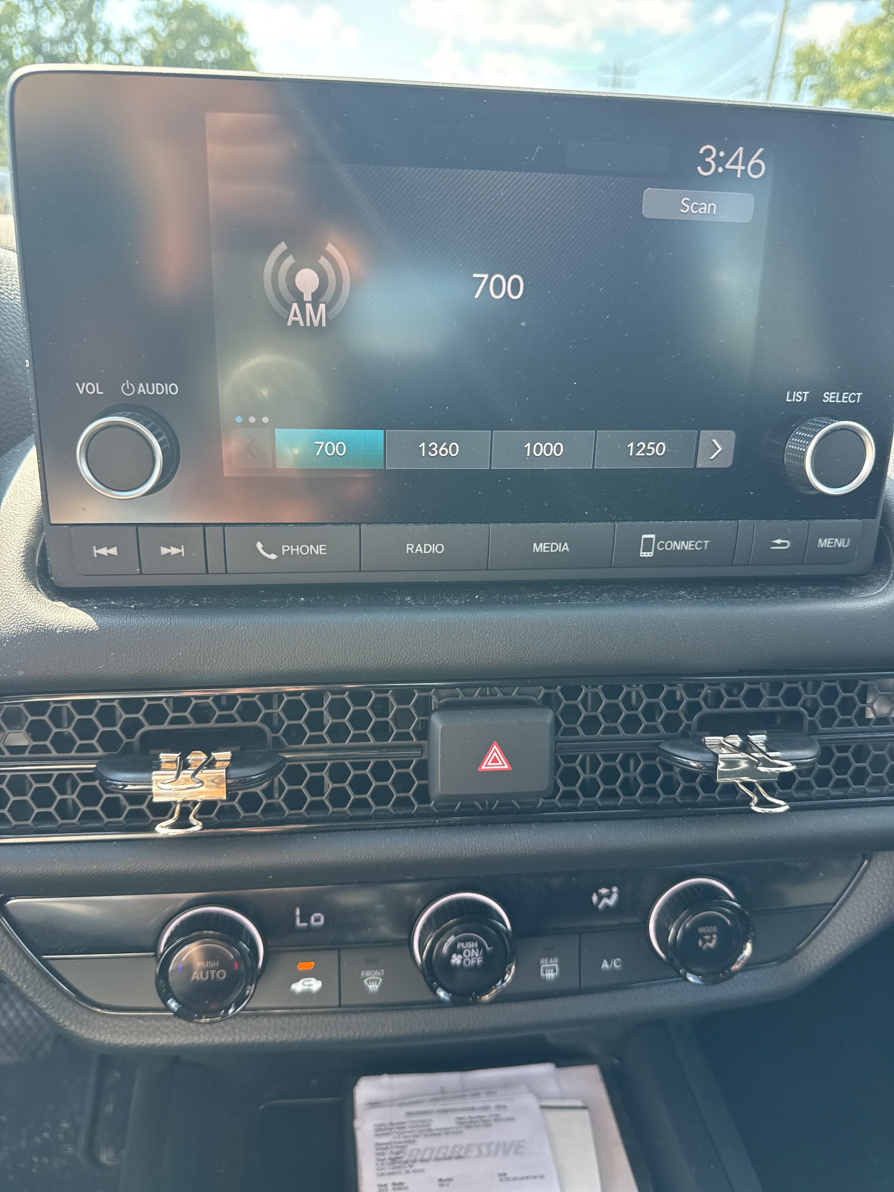 Used 2023 Honda HR-V LX image 3