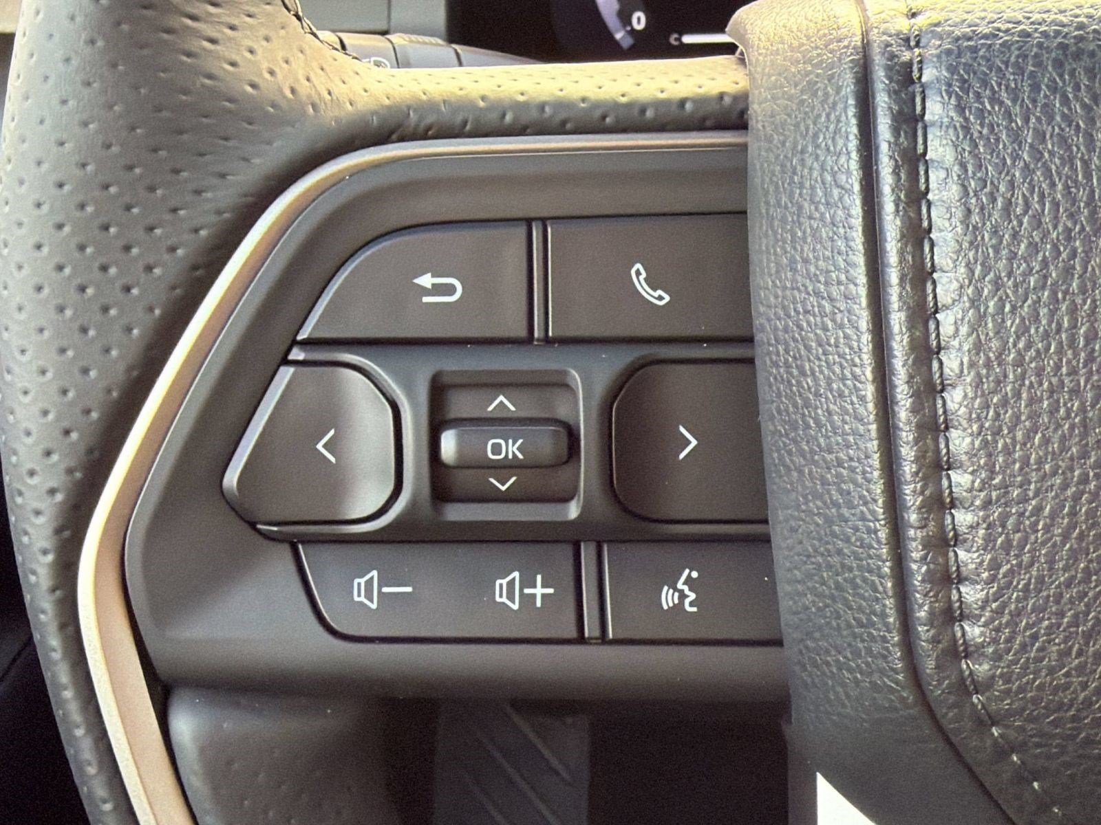 Used 2026 Toyota 4Runner TRD Sport Premium AWD/4WD image 17
