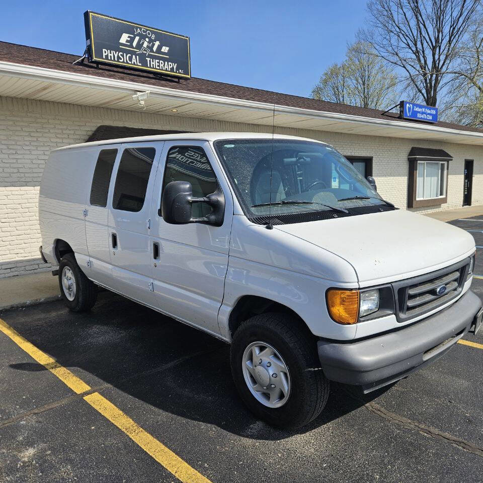 Used 2007 Ford E-350 and Econoline 350 Super Duty RWD image 4