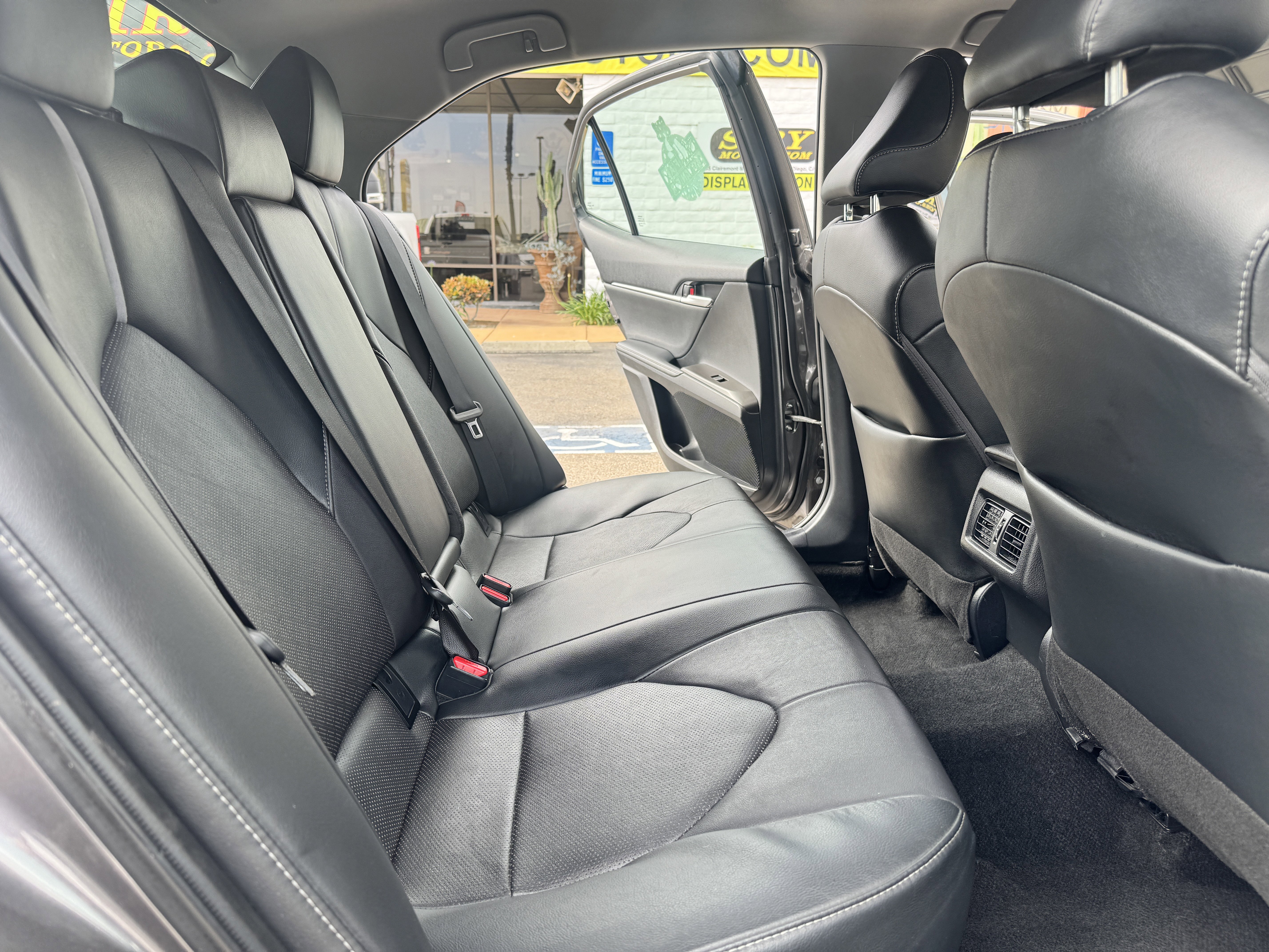 Used 2024 Toyota Camry XSE FWD image 12