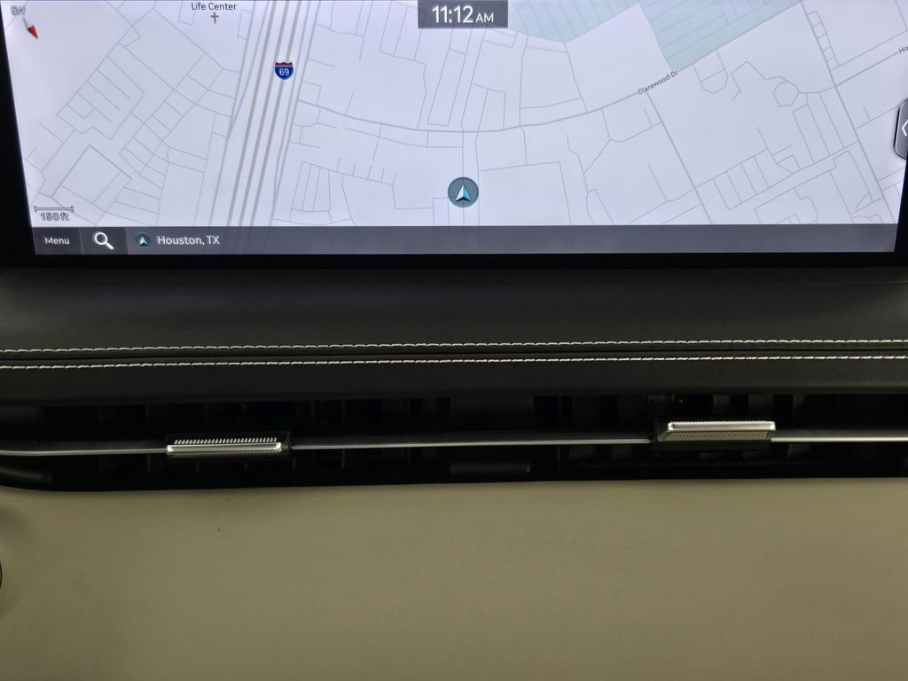 Used 2023 Genesis GV70 3.5T Sport w/ Sport Prestige Package image 18