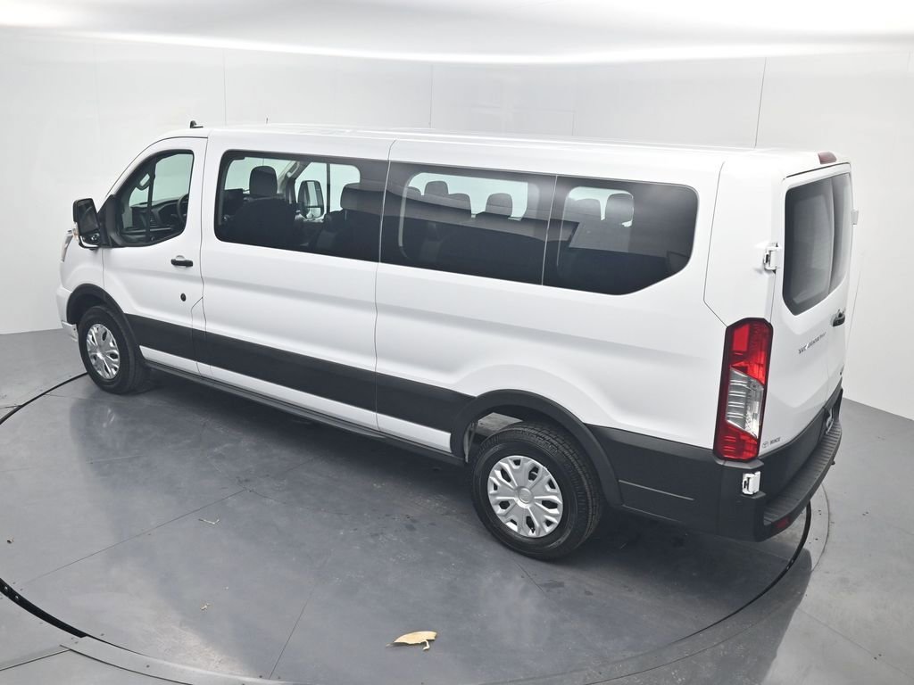 Used 2023 Ford Transit 350 XLT image 57