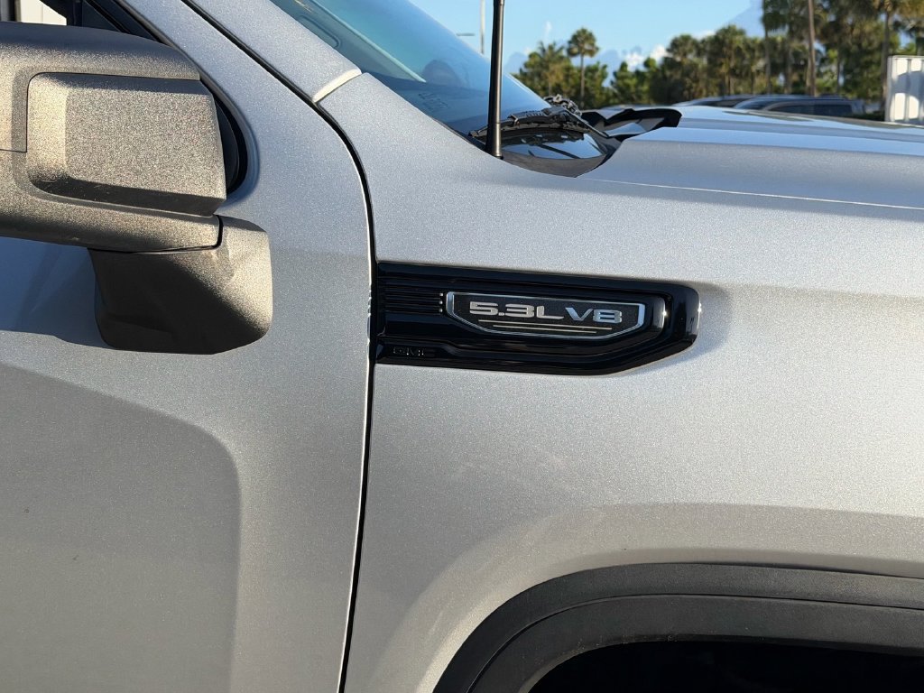 Used 2022 GMC Sierra 1500 Elevation RWD image 9