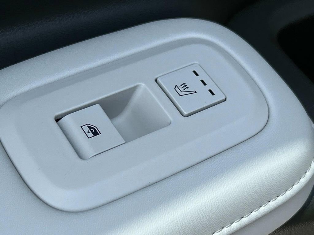 New 2025 Hyundai Santa Fe Calligraphy image 24