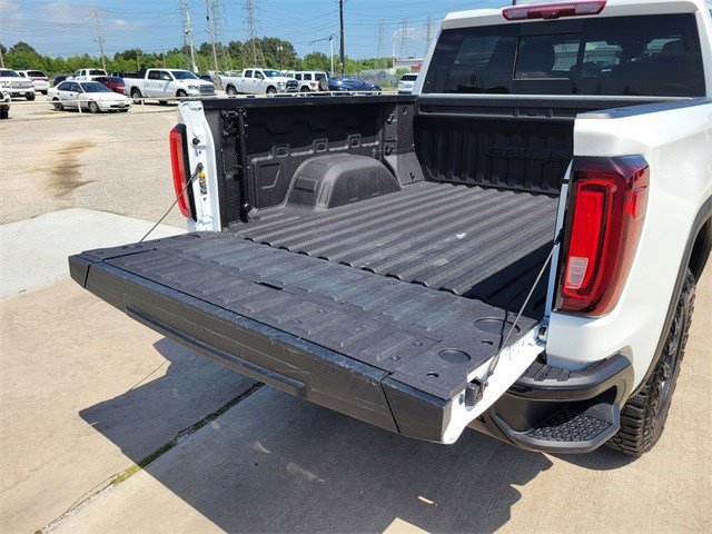 Used 2024 GMC Sierra 1500 AT4X image 29