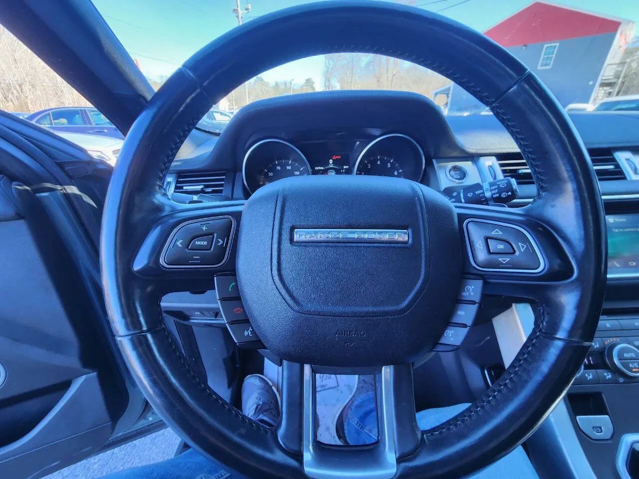 Used 2017 Land Rover Range Rover Evoque SE Premium AWD/4WD image 21