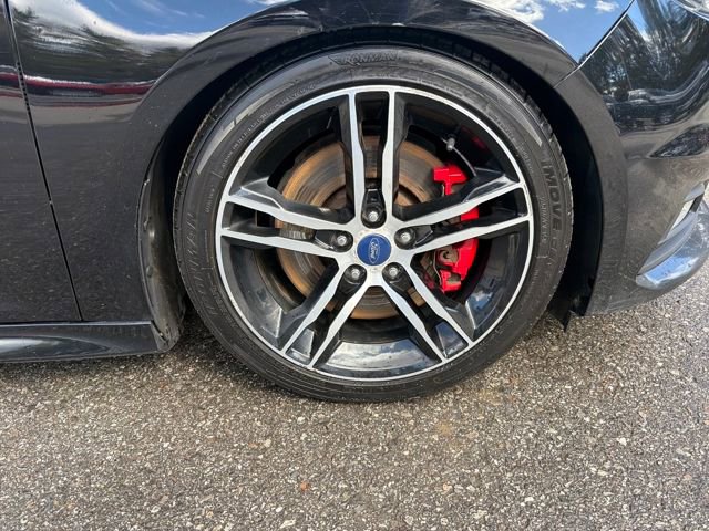 Used 2017 Ford Focus ST FWD image 26