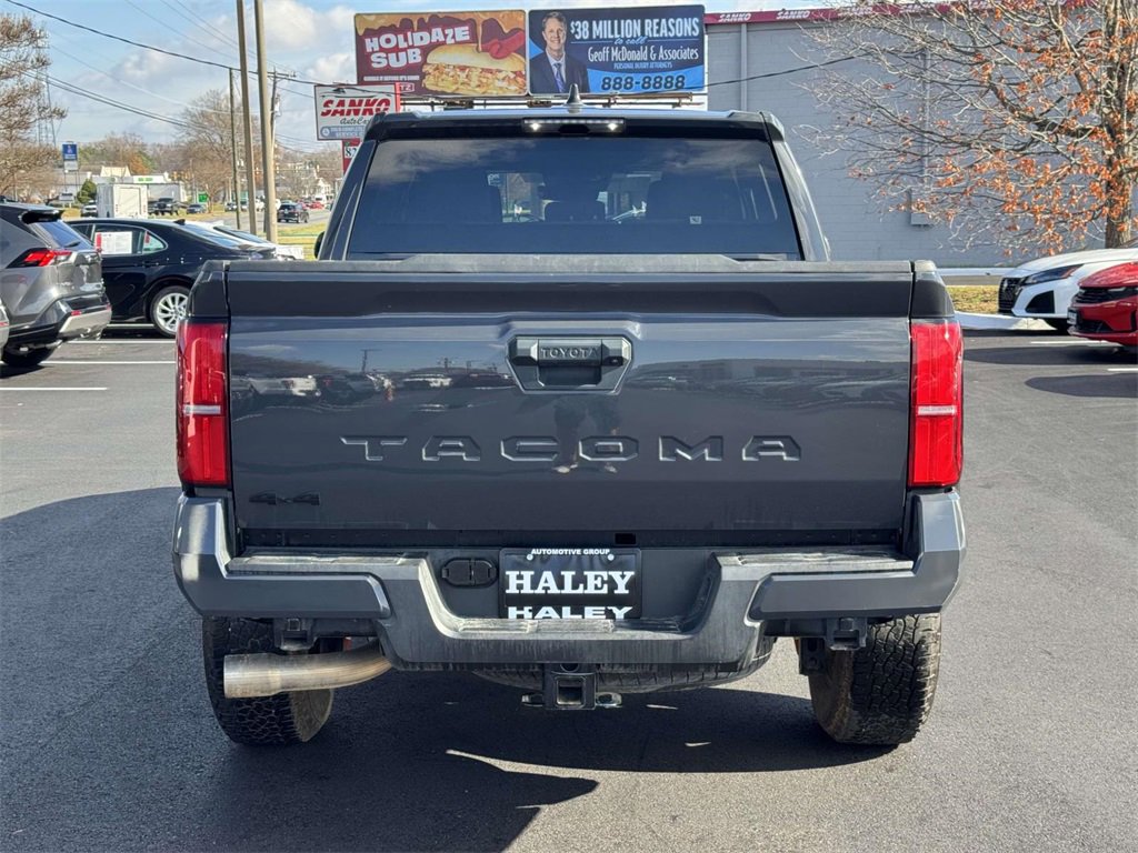 Used 2024 Toyota Tacoma TRD Off-Road image 22