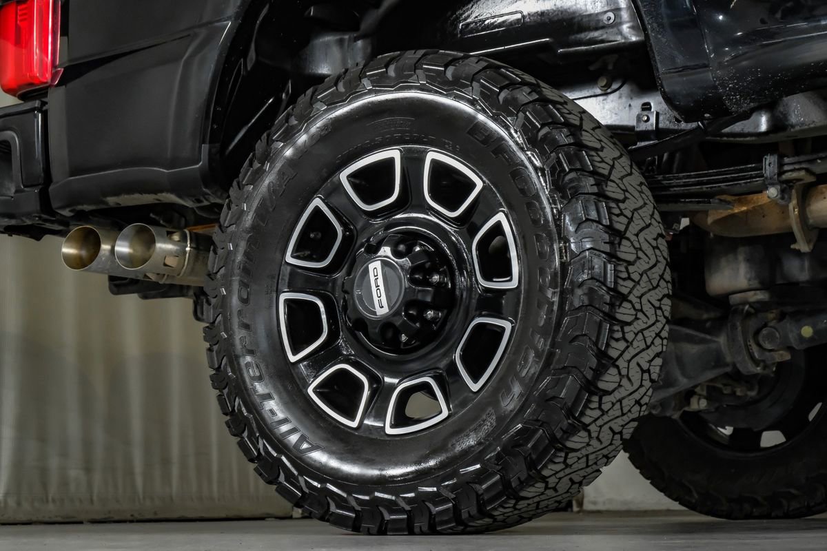 Used 2023 Ford F350 Platinum AWD/4WD image 56