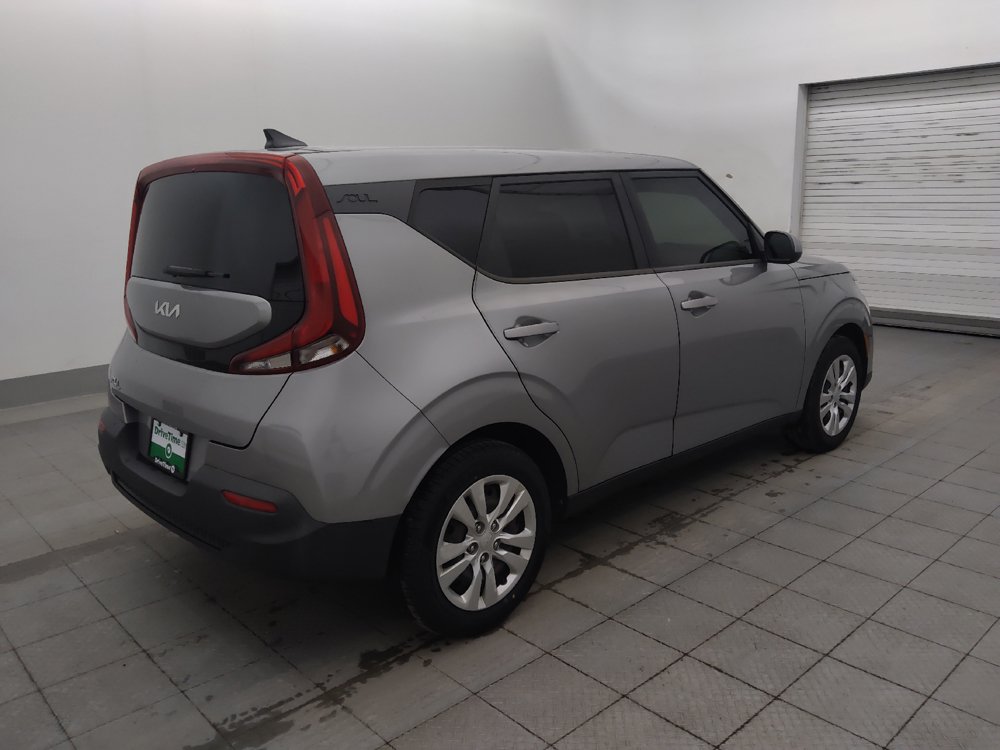 Used 2022 Kia Soul LX FWD image 10