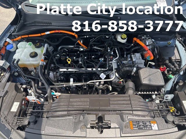 Used 2023 Ford Escape Platinum image 9