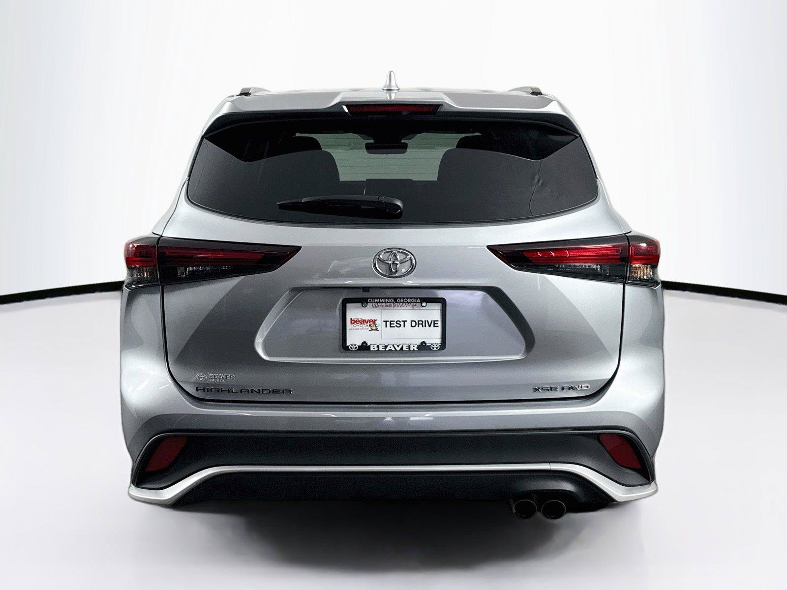 Certified 2025 Toyota Highlander XSE AWD/4WD image 12
