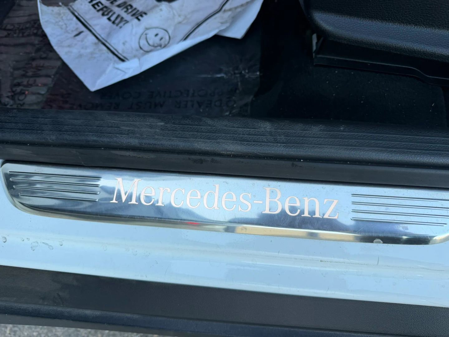 Used 2020 Mercedes-Benz GLC 300 4MATIC w/ Premium Package image 28