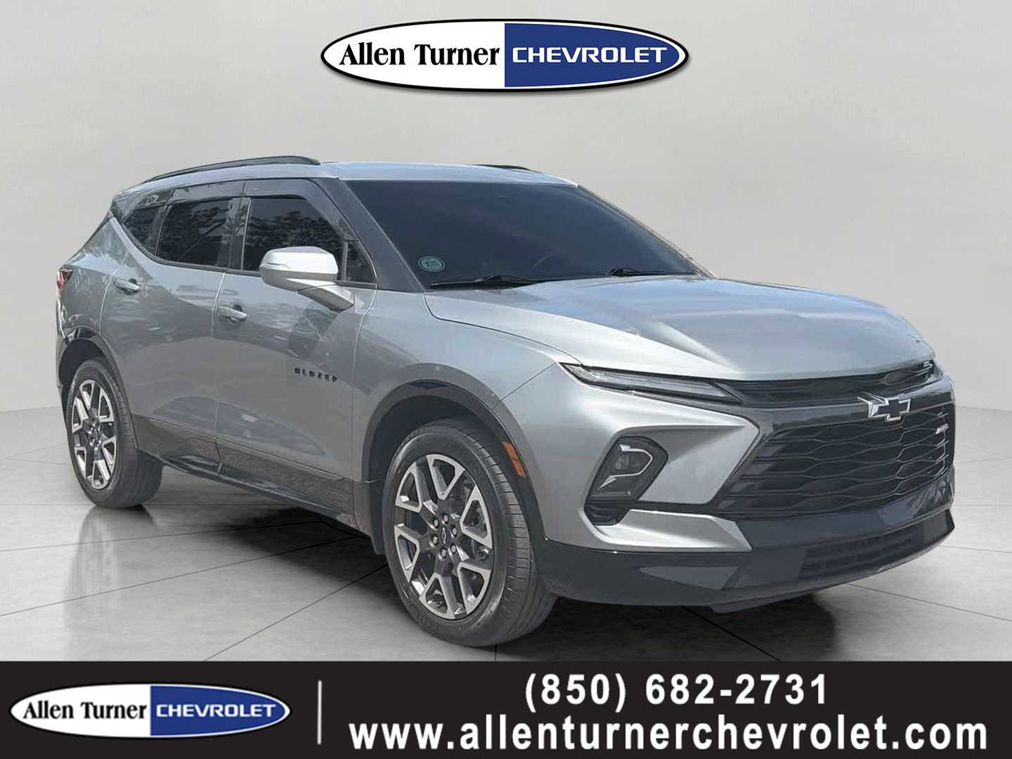 Used 2024 Chevrolet Blazer RS FWD image 1