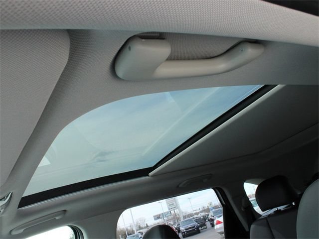 New 2025 Kia Sorento S w/ Panoramic Sunroof Package FWD image 8