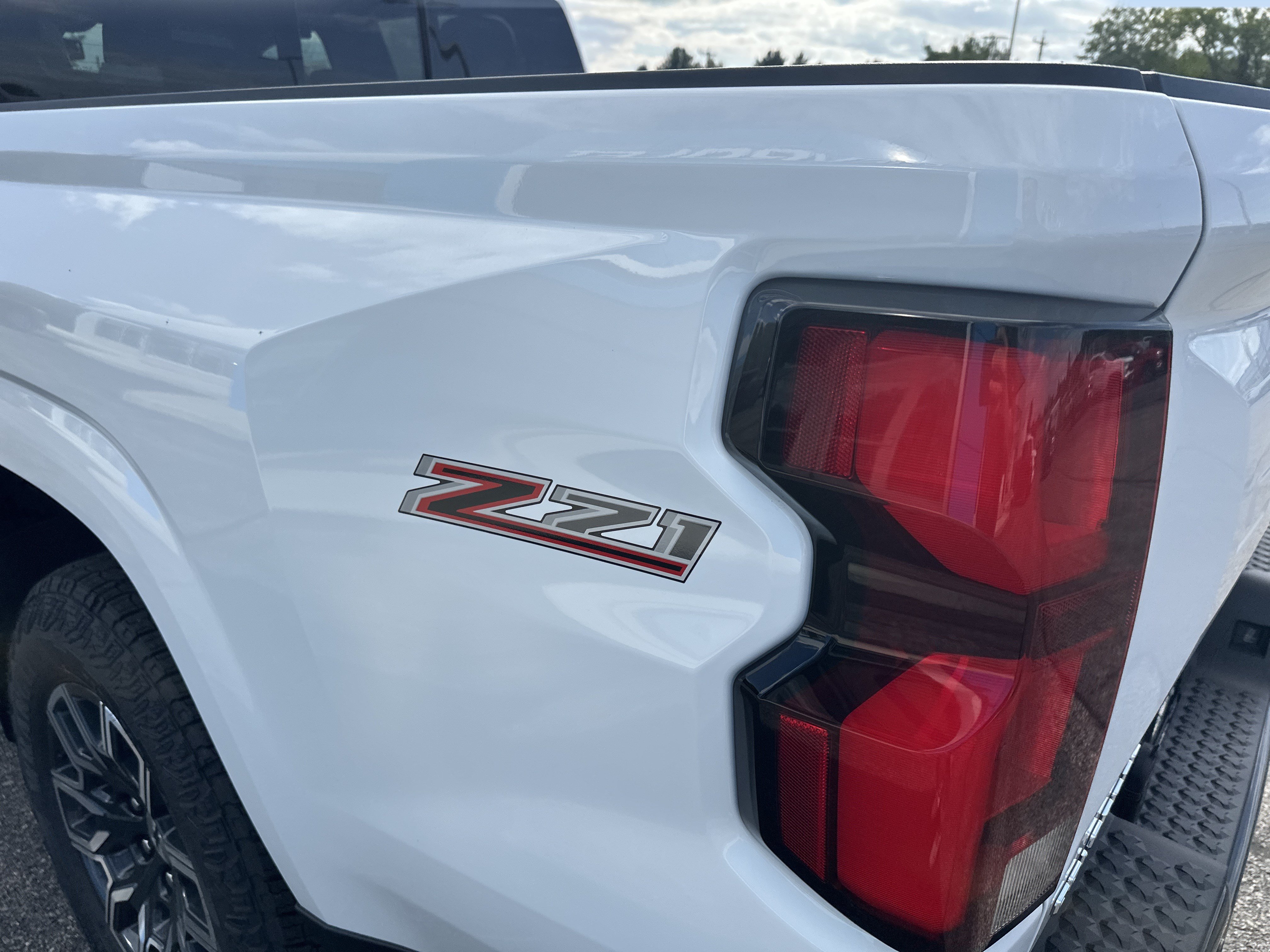 New 2026 Chevrolet Colorado Z71 w/ Technology Package AWD/4WD image 5
