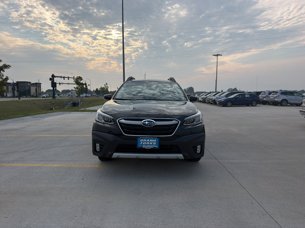 Used 2021 Subaru Outback Limited AWD/4WD image 3