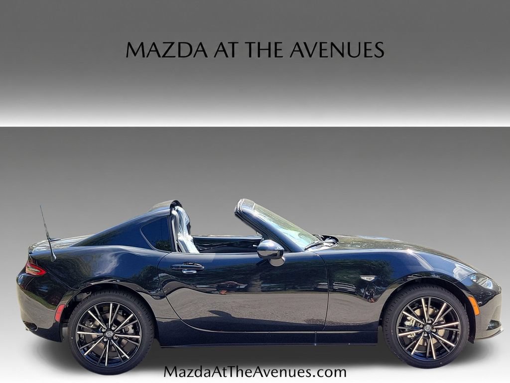 New 2026 MAZDA MX-5 Miata RF Grand Touring RWD image 10