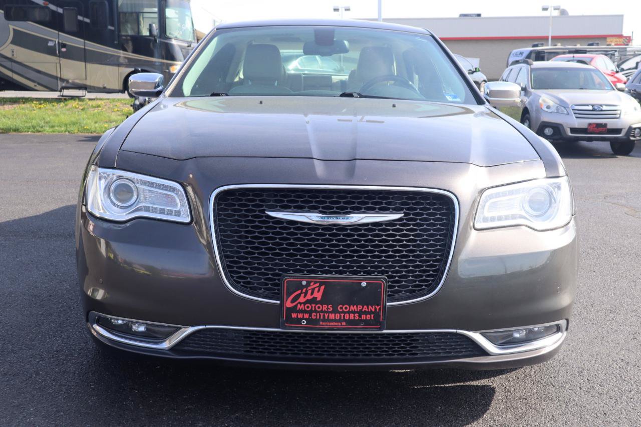 Used 2015 Chrysler 300 C w/ Light Group RWD image 22