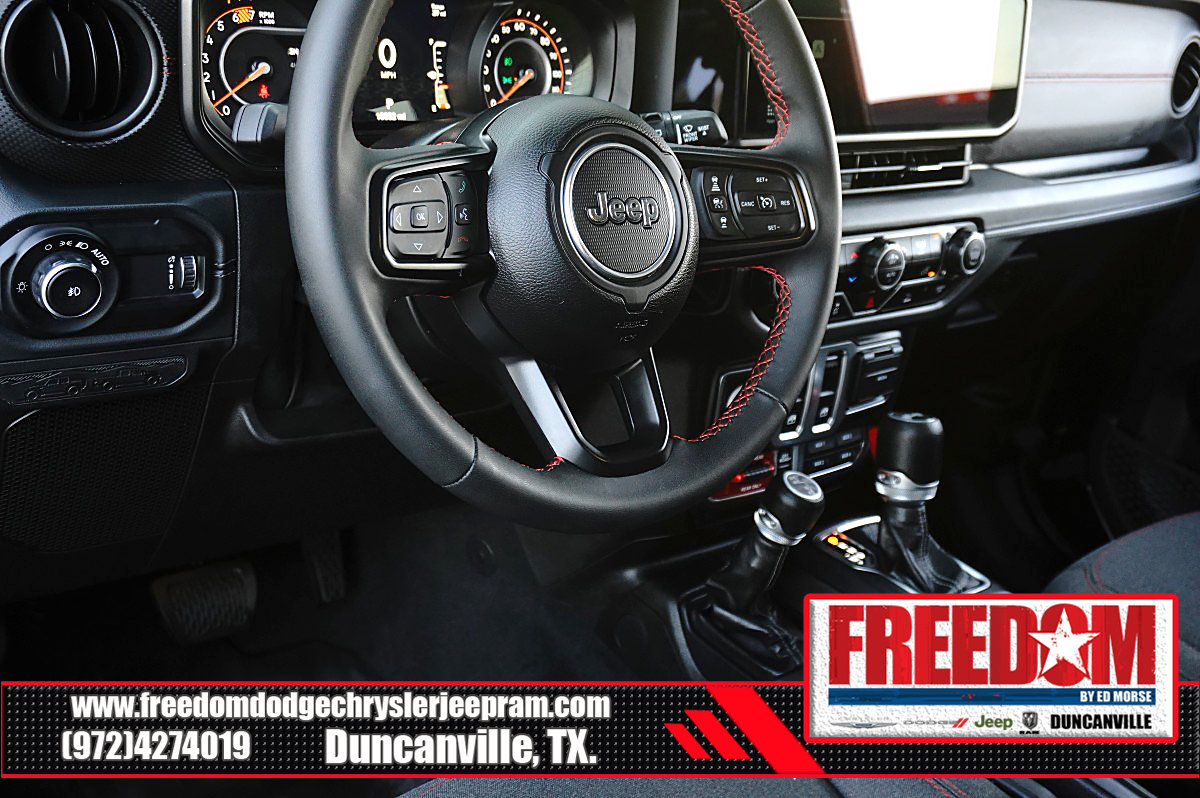 Used 2024 Jeep Wrangler Rubicon AWD/4WD image 22