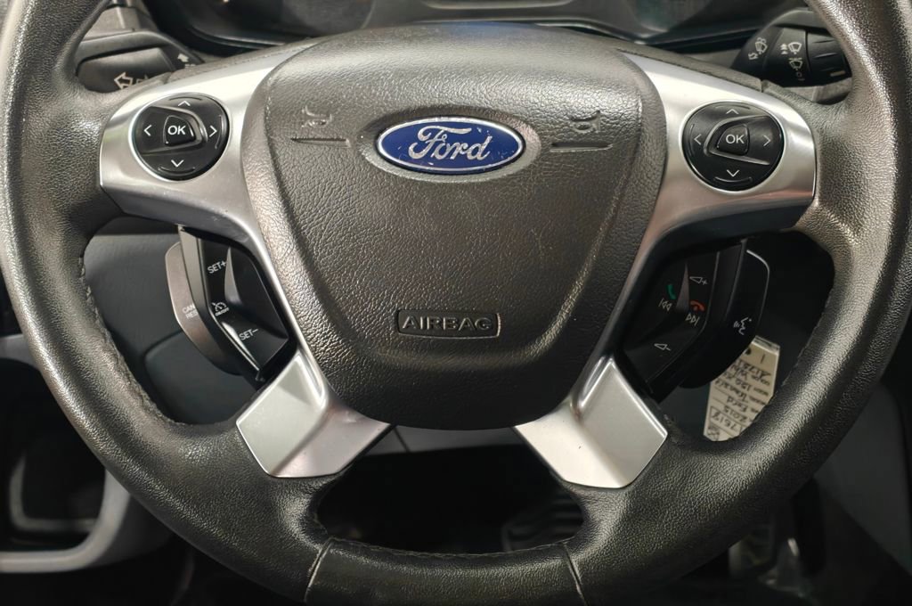 Used 2015 Ford Transit 150 XLT image 5