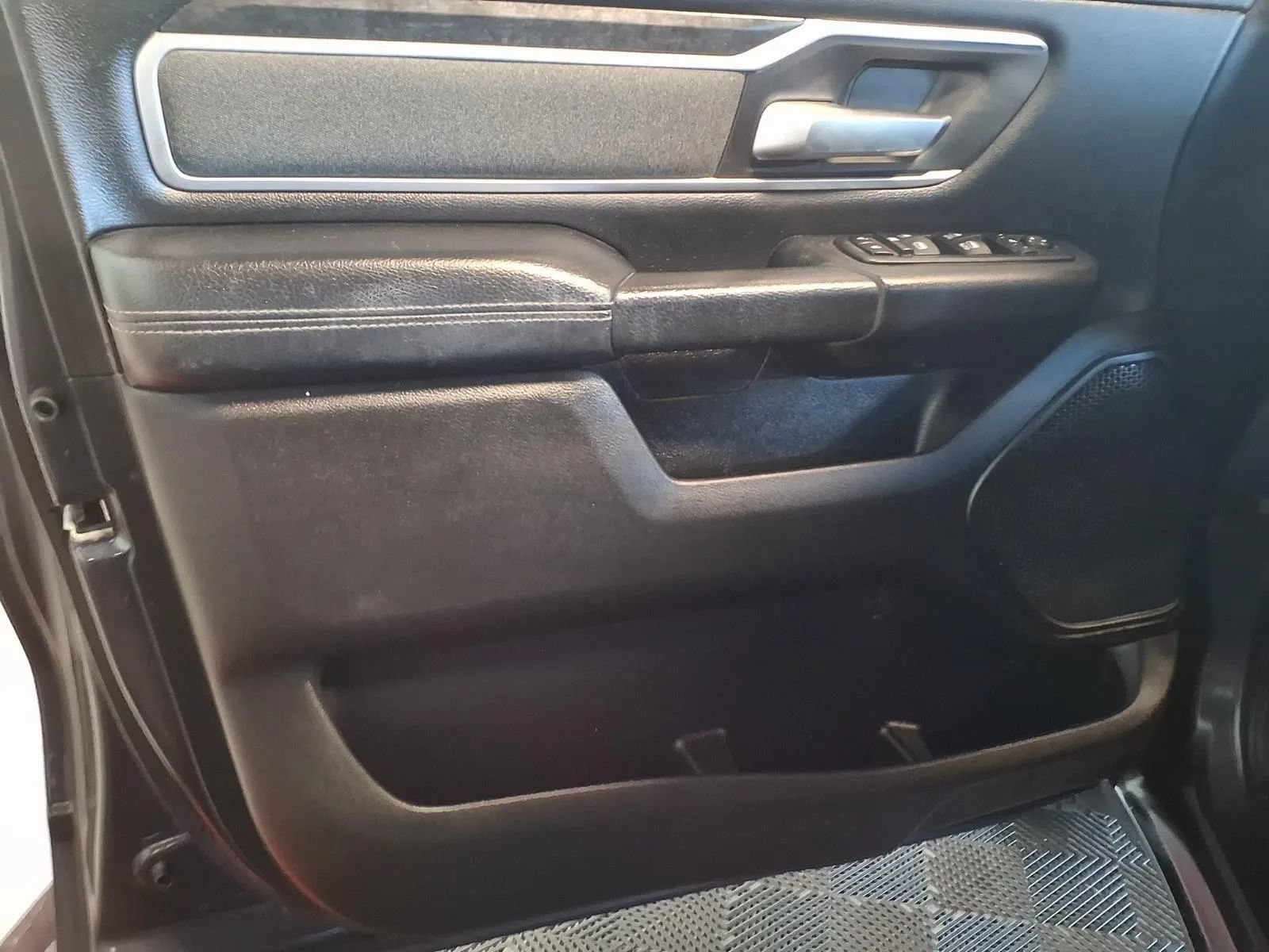 Used 2019 RAM 1500 Big Horn AWD/4WD image 17