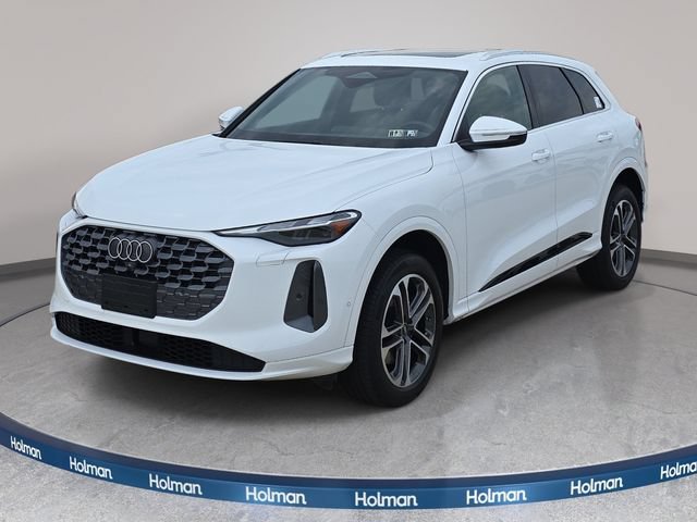 Used 2025 Audi Q5 Premium w/ Convenience Package