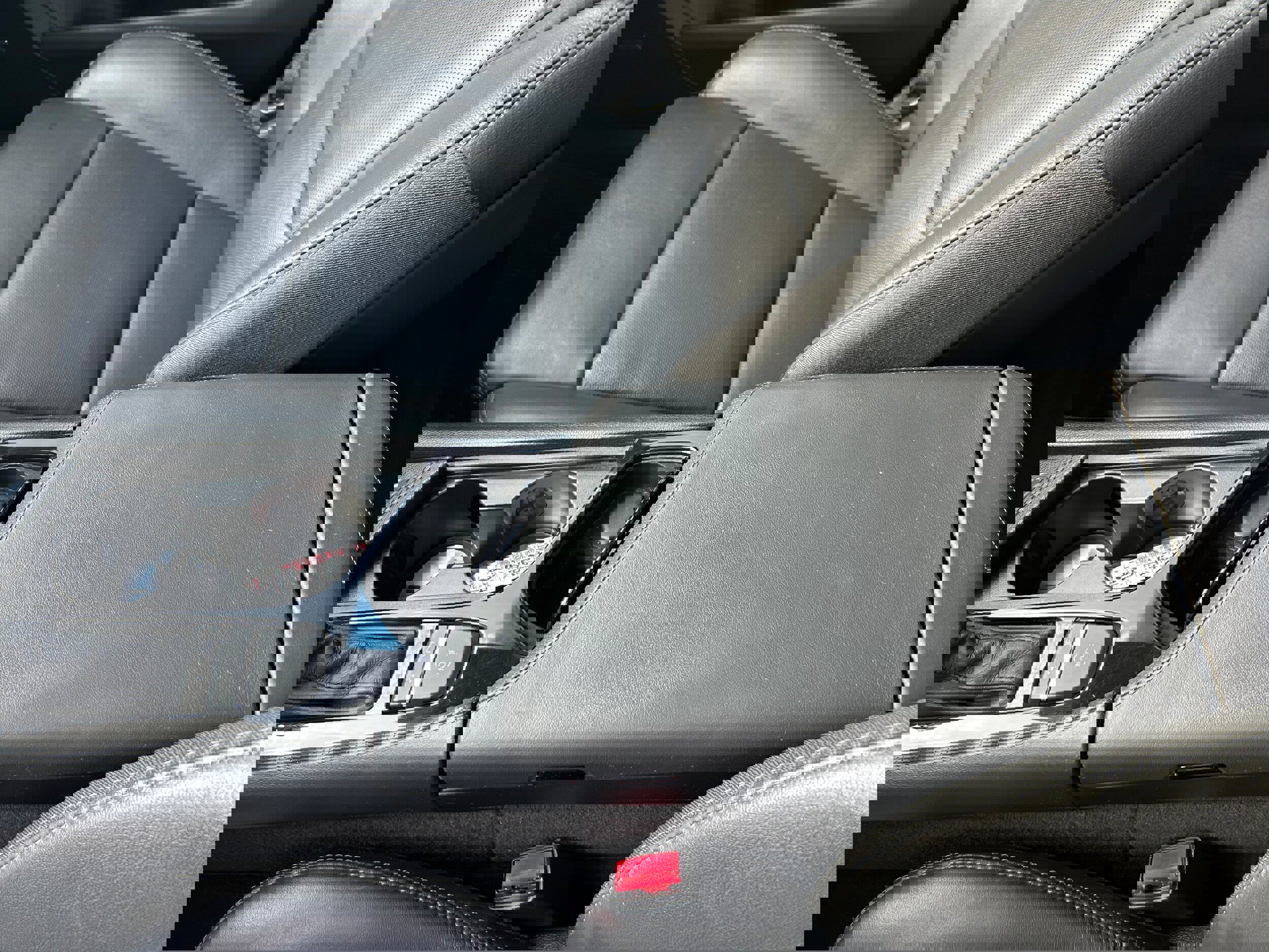 Used 2019 Cadillac CTS Luxury RWD image 25