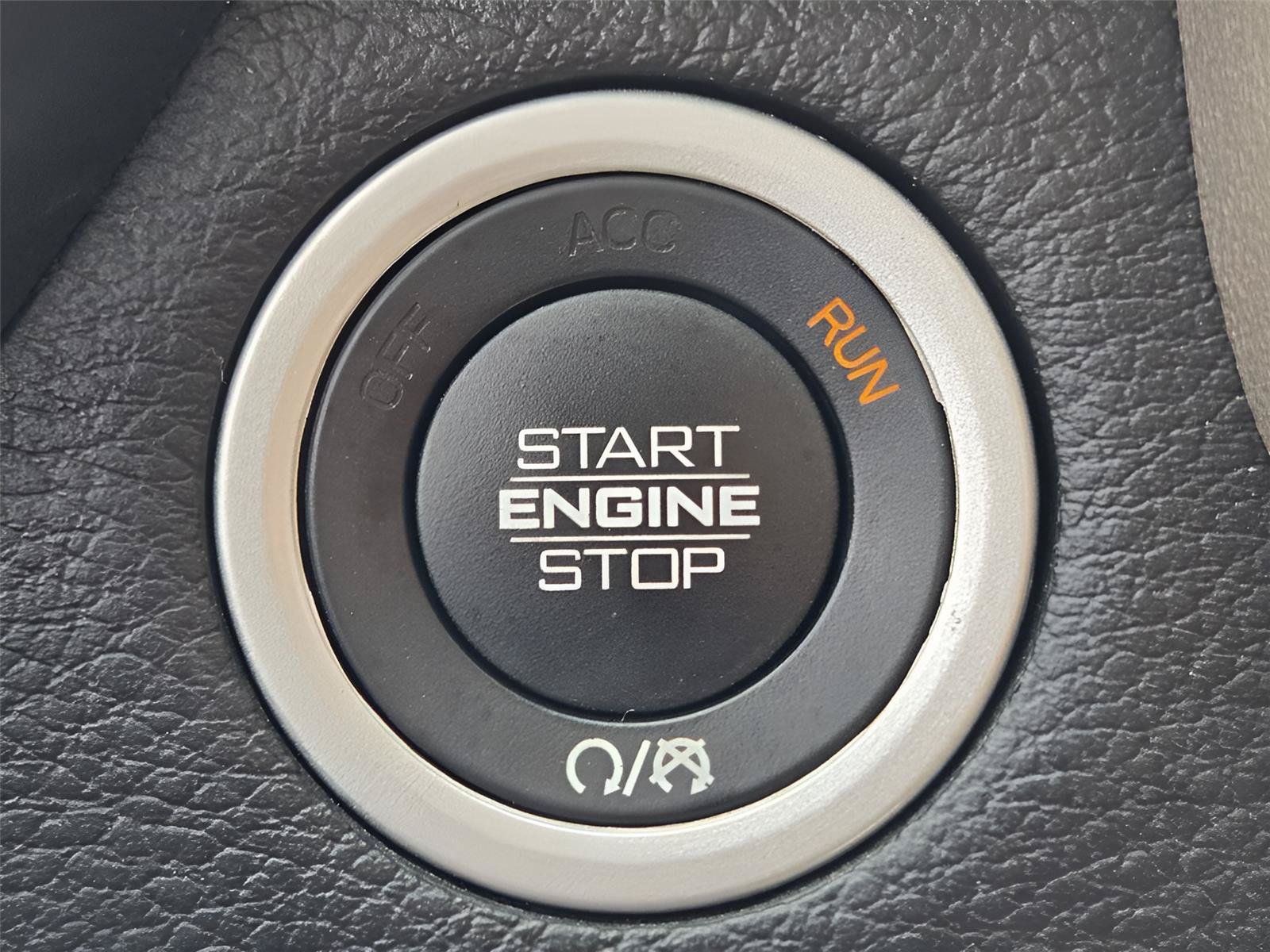 Used 2022 RAM 1500 Laramie AWD/4WD image 17
