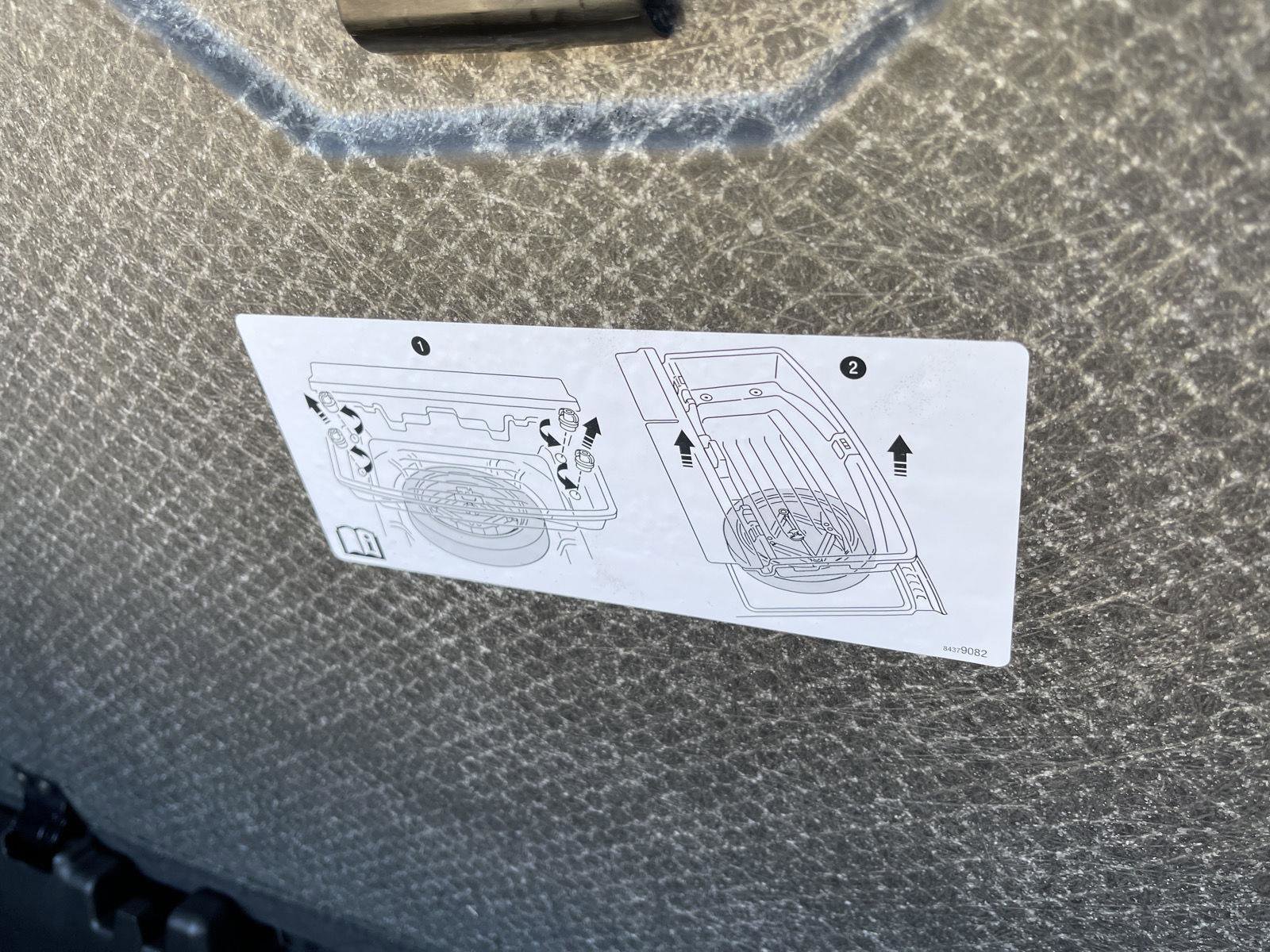 Used 2023 Chevrolet Traverse LT w/ LPO, Floor Liner Package FWD image 45