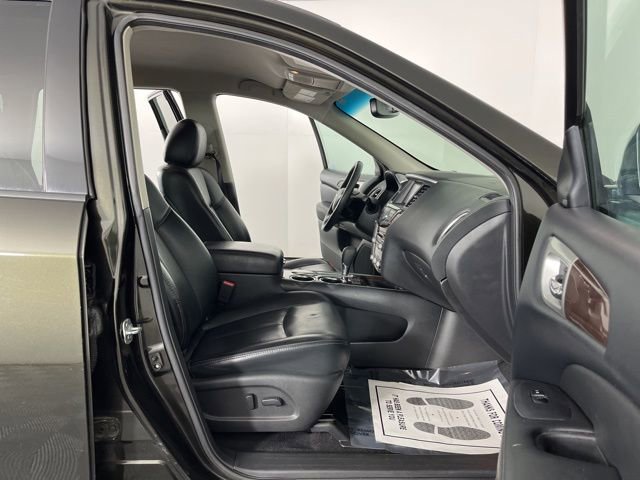 Used 2016 Nissan Pathfinder SL image 43