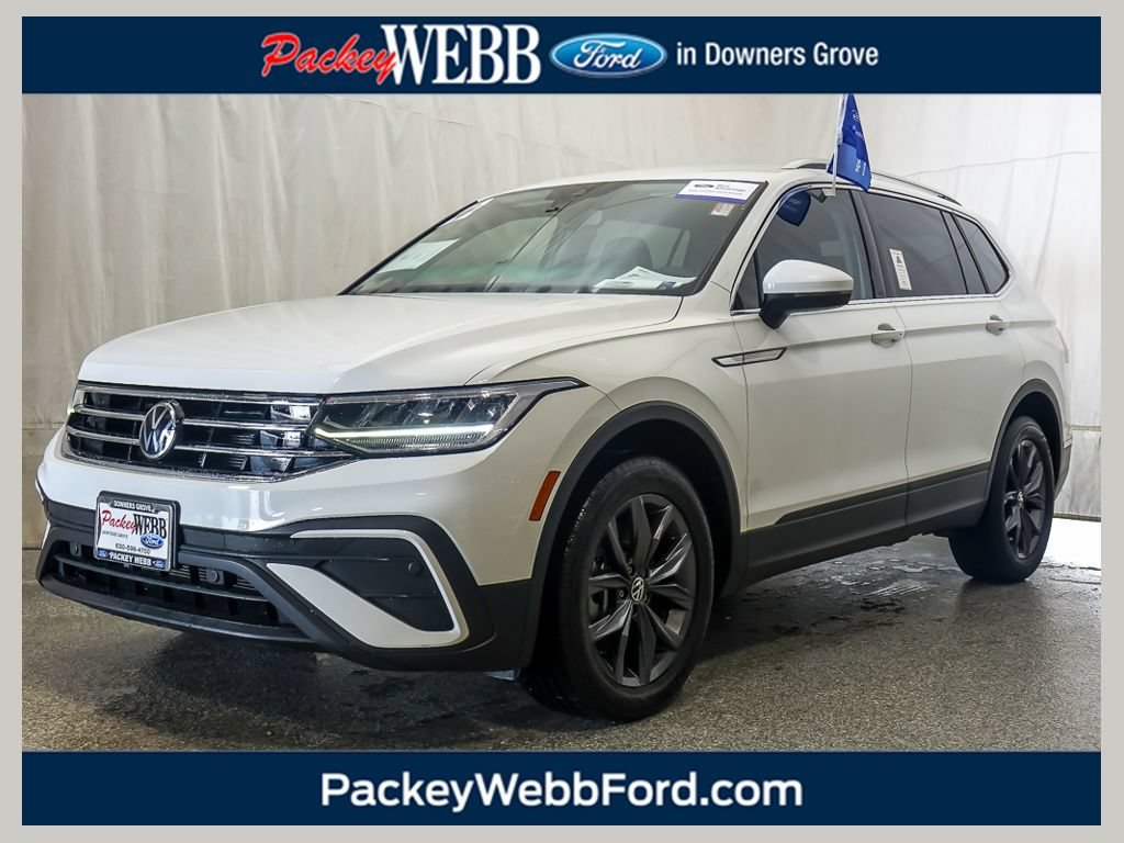 Used 2022 Volkswagen Tiguan SE AWD/4WD image 1