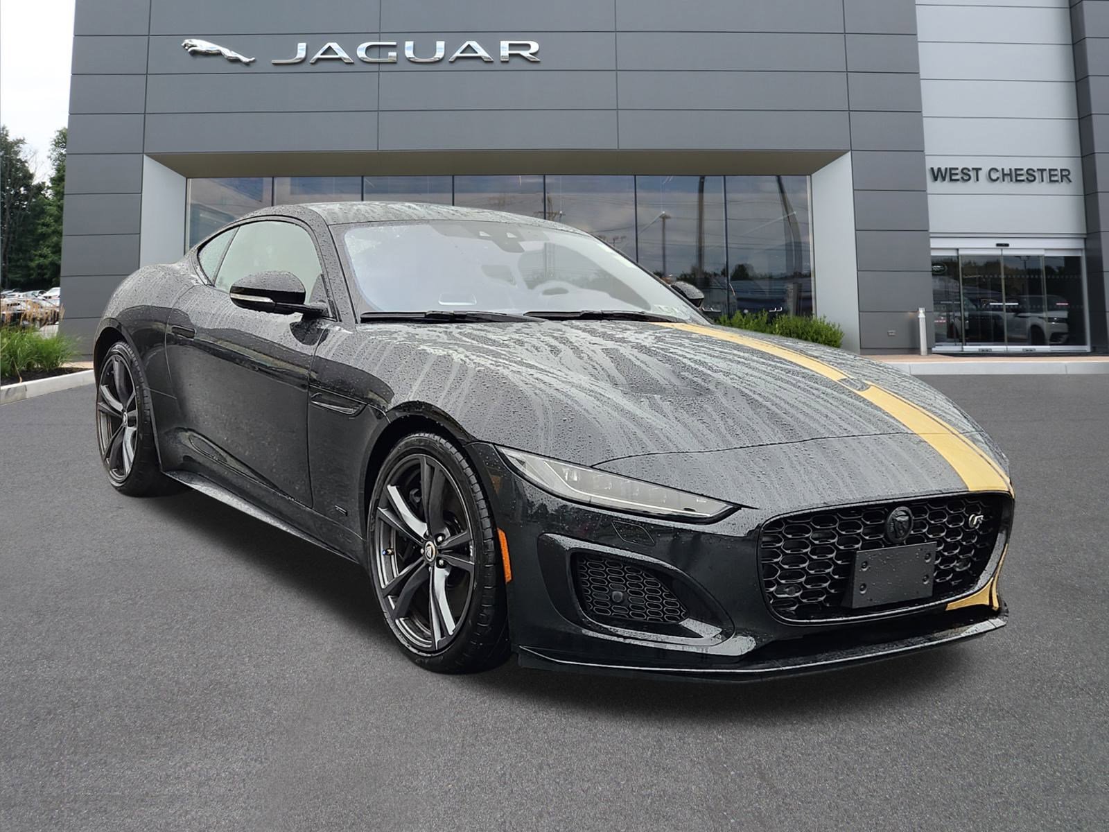 New 2024 Jaguar F-TYPE R image 2