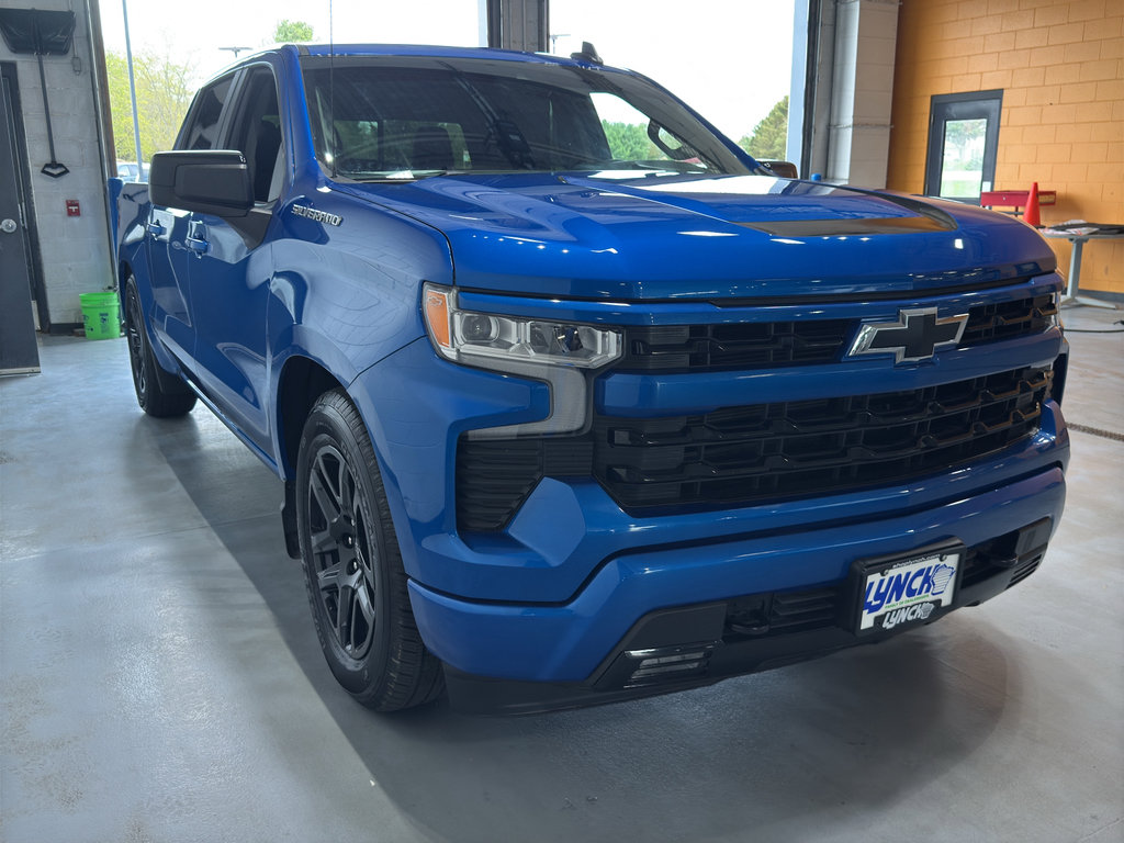 Used 2023 Chevrolet Silverado 1500 RST w/ Convenience Package II AWD/4WD image 7