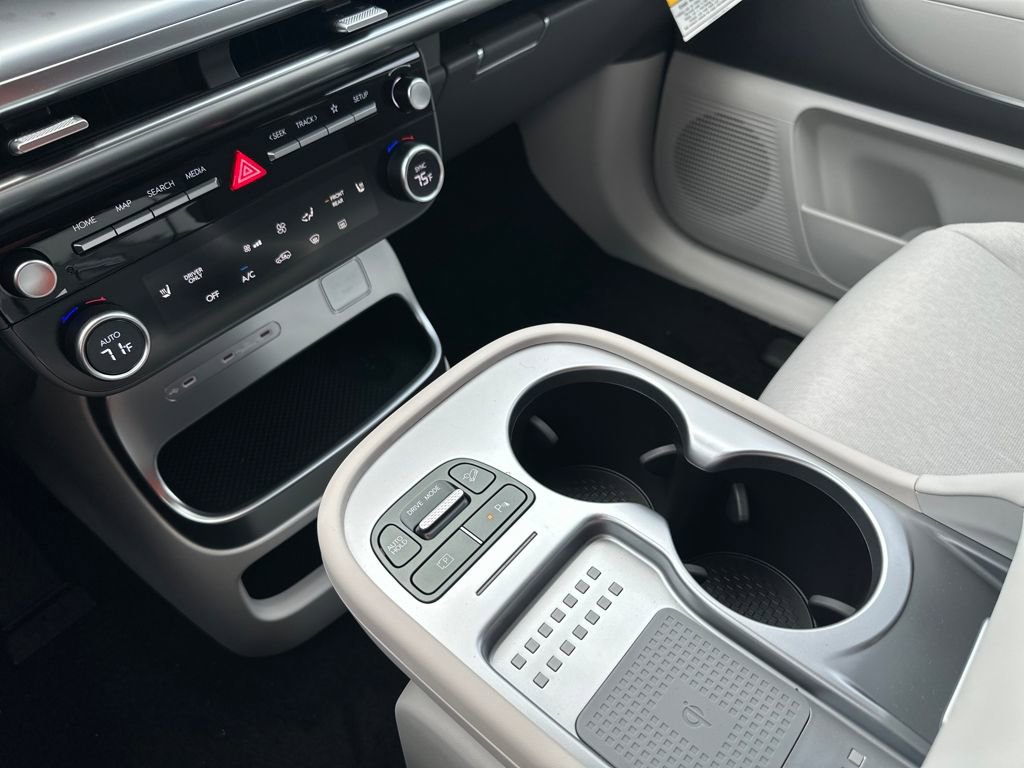 New 2026 Hyundai Ioniq 9 S image 11