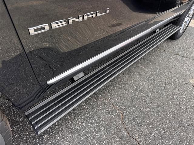 New 2026 GMC Yukon XL Denali w/ Sun & Power Step Package image 16