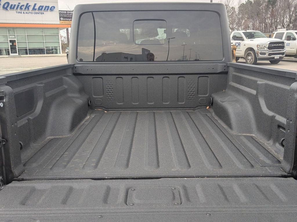 New 2026 Jeep Gladiator Sport AWD/4WD image 28