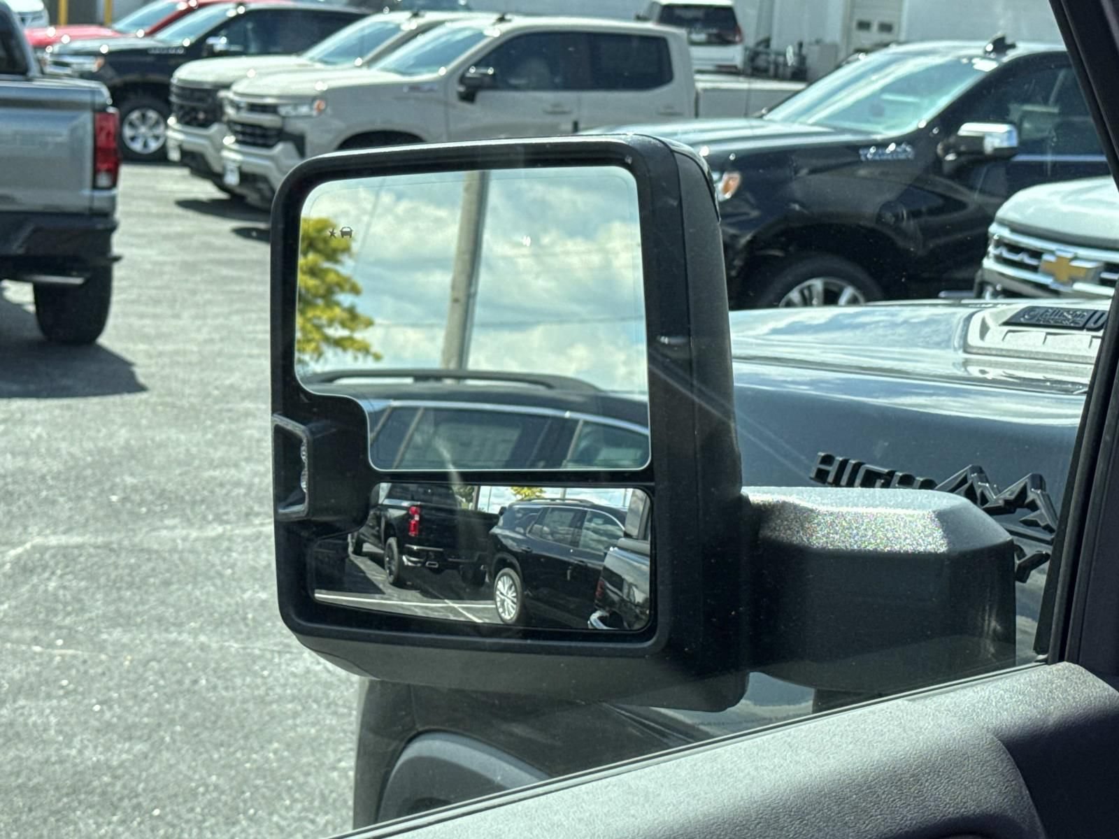New 2026 Chevrolet Silverado 2500 High Country w/ High Country Premium Package AWD/4WD image 15
