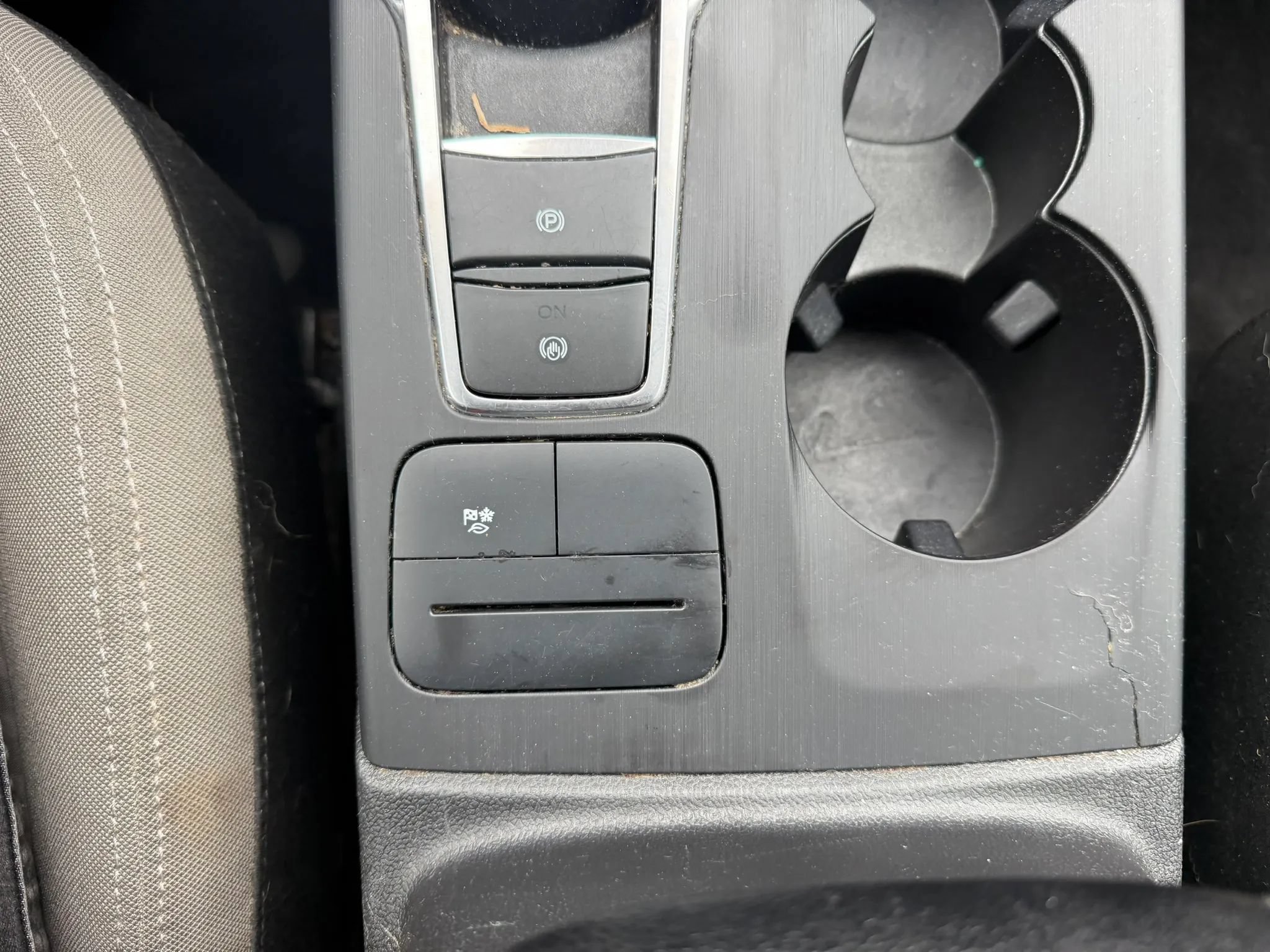 Used 2022 Ford Escape SE AWD/4WD image 21