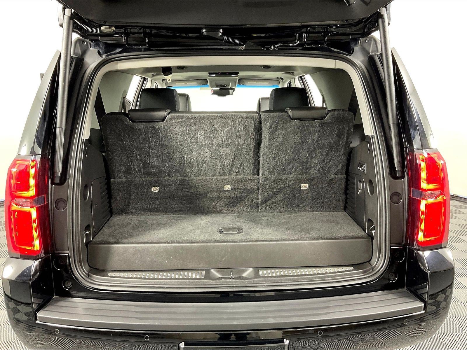 Used 2019 Chevrolet Tahoe Premier AWD/4WD image 40