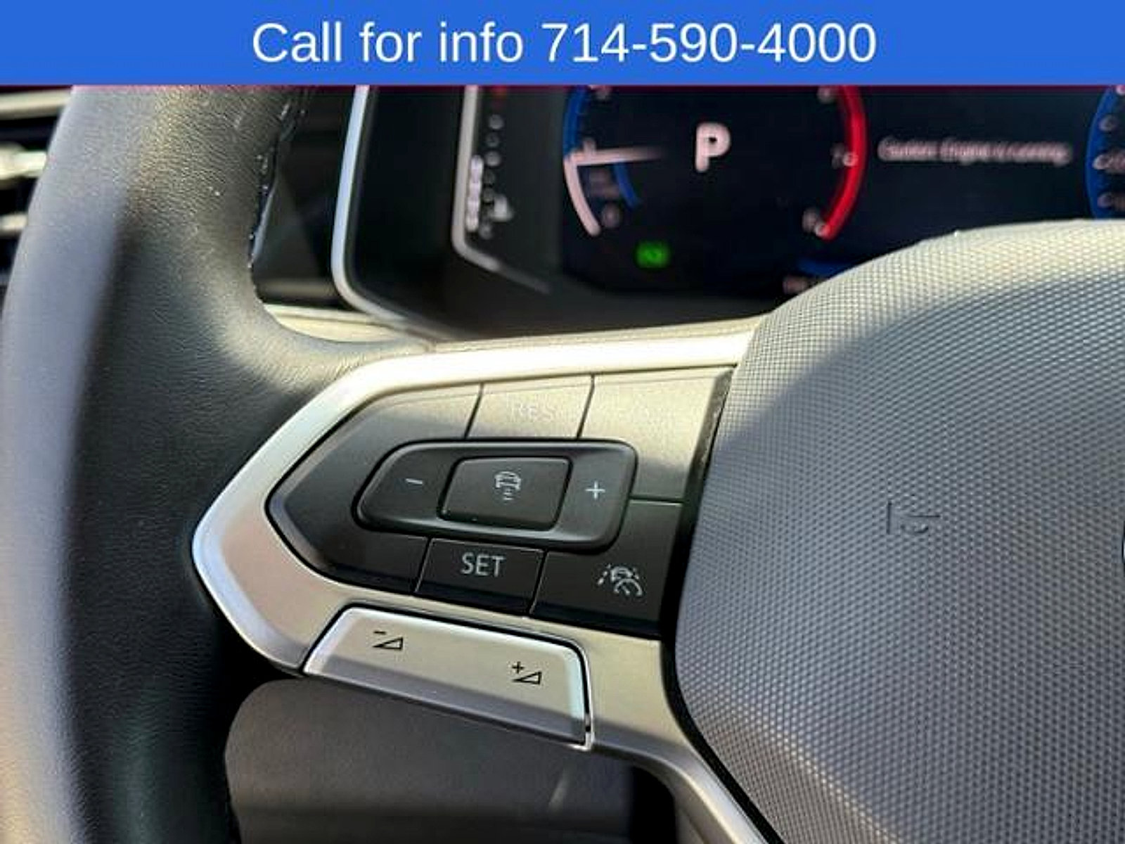 Used 2025 Volkswagen Jetta SEL FWD image 19
