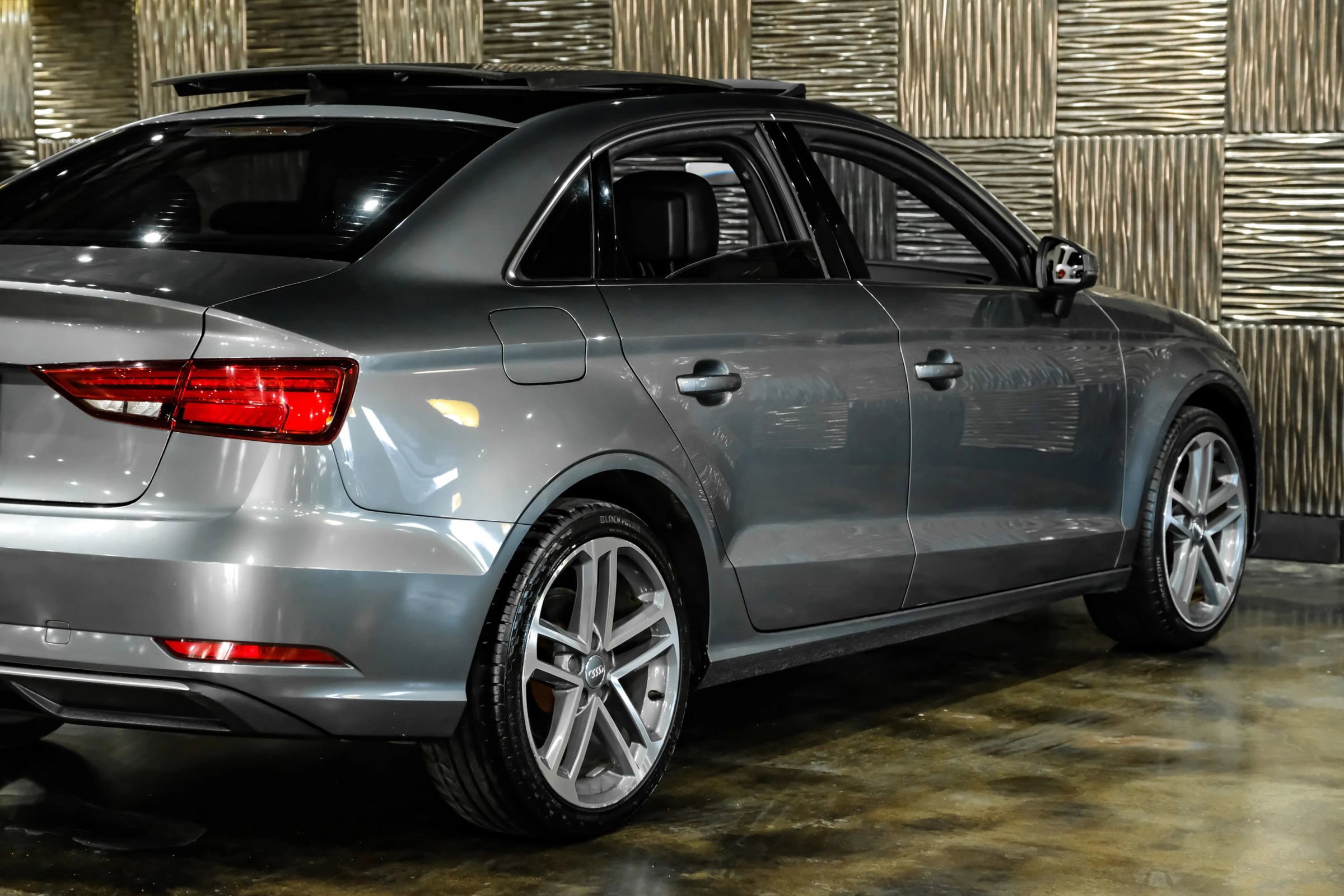 Used 2019 Audi A3 2.0T Premium w/ Convenience Package image 14