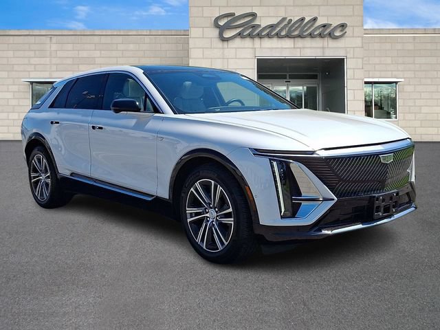 Certified 2024 Cadillac Lyriq Luxury w/ LPO, Floor Liner Package AWD/4WD image 2