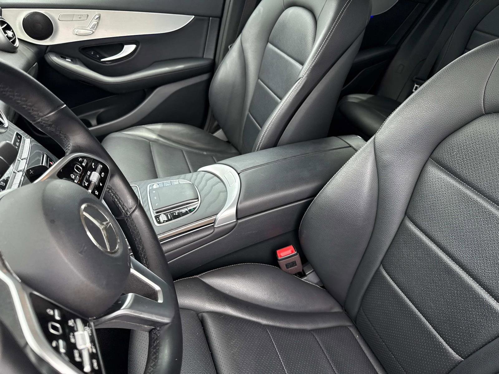 Used 2022 Mercedes-Benz GLC 300 image 20